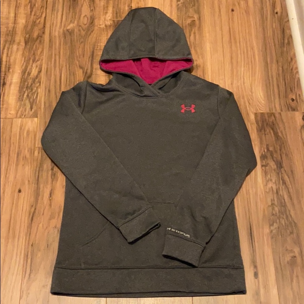 YOUTH LARGE UNDER ARMOUR HOODIE